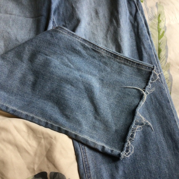 Jean stylisé - Picture 2 of 3